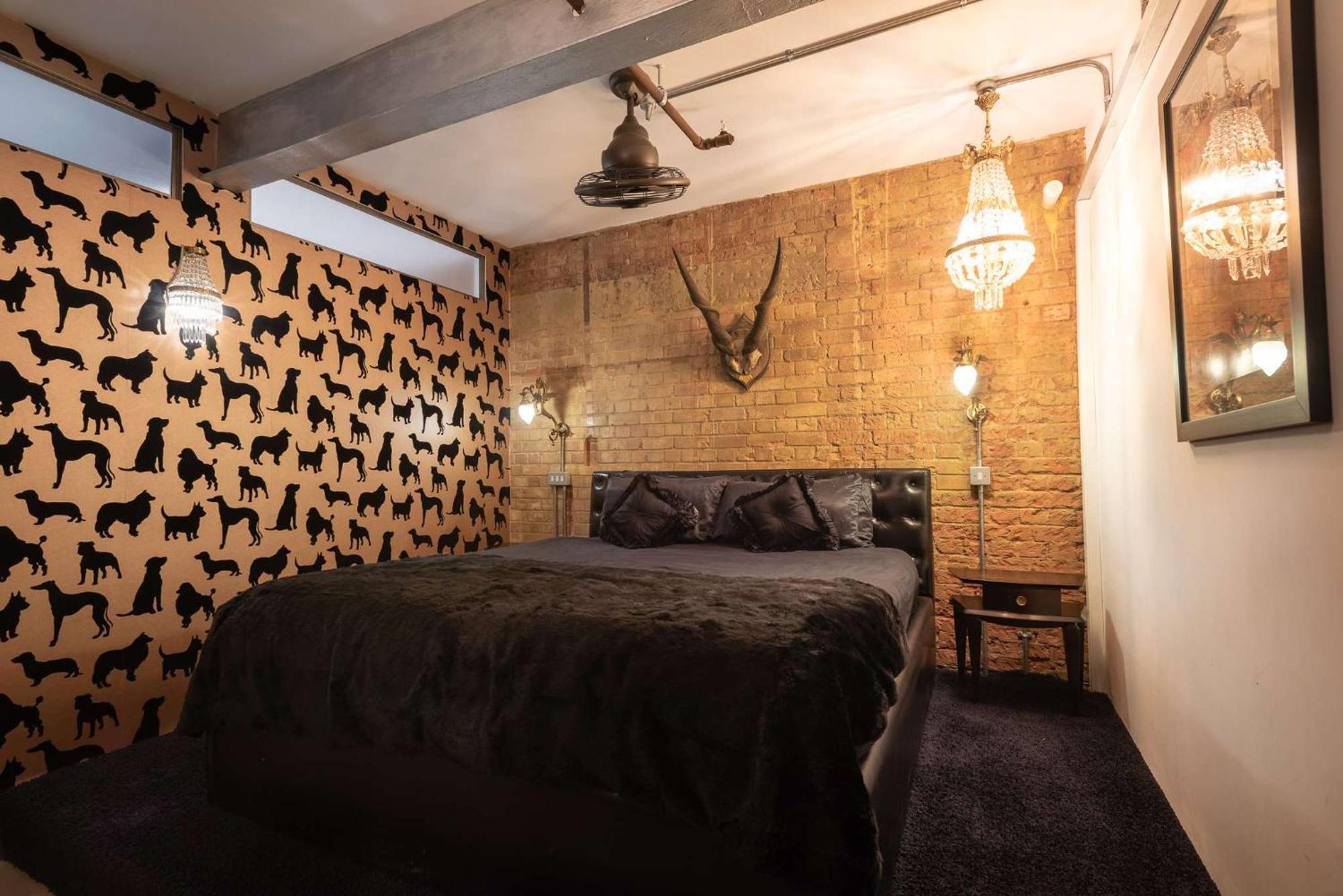 Amazingly Luxurious Loft Apartment, Soho - 3 Bedrooms, 2 Bath & Office لندن المظهر الخارجي الصورة