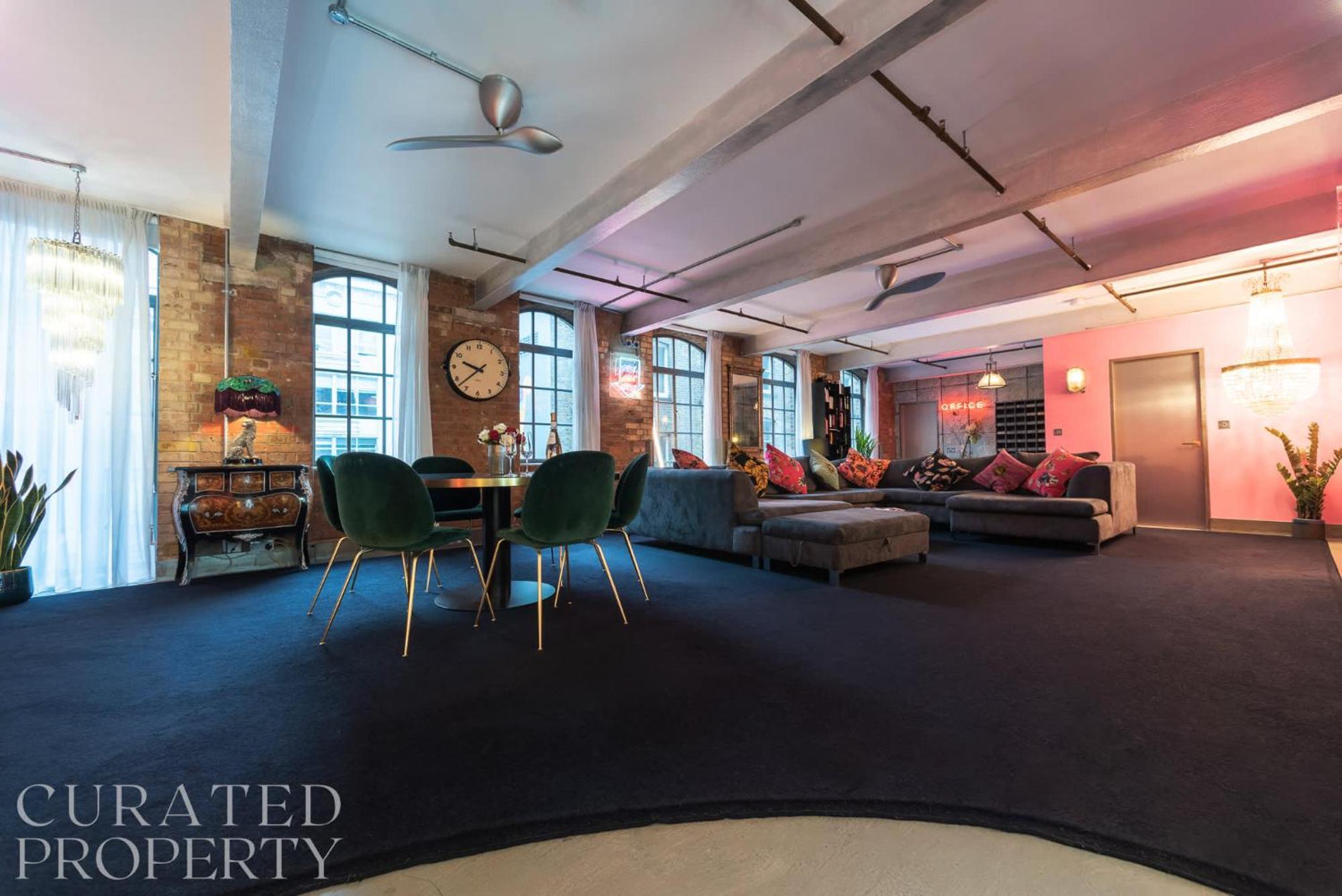Amazingly Luxurious Loft Apartment, Soho - 3 Bedrooms, 2 Bath & Office لندن المظهر الخارجي الصورة