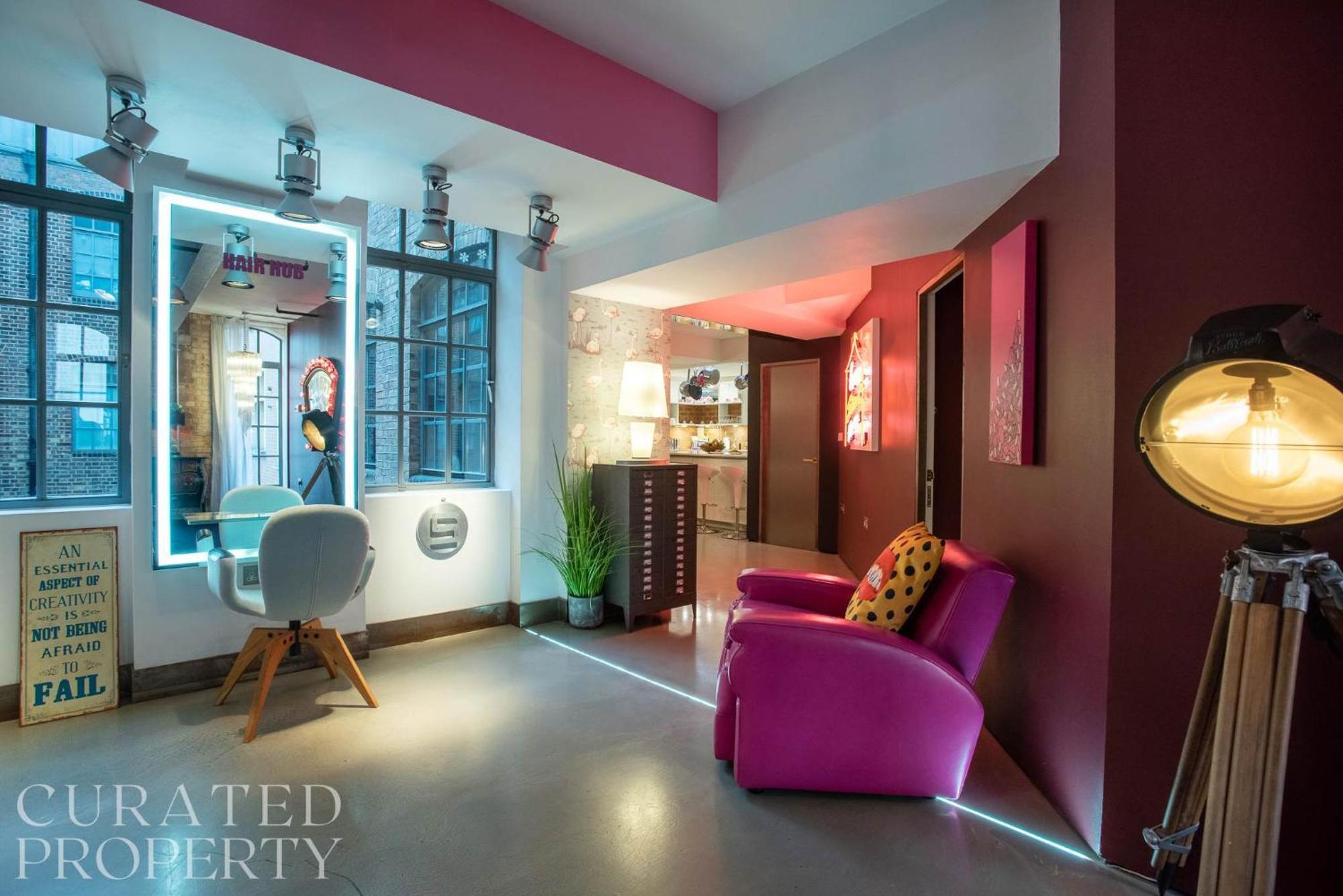 Amazingly Luxurious Loft Apartment, Soho - 3 Bedrooms, 2 Bath & Office لندن المظهر الخارجي الصورة